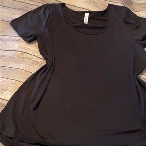 SOLID BLACK large LuLaRoe classic tee
